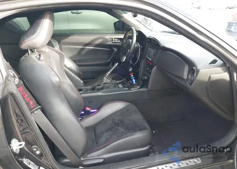 2016 Subaru Brz Limited z USA, uszkodzony, nr VIN JF1ZCAC1XG9600853